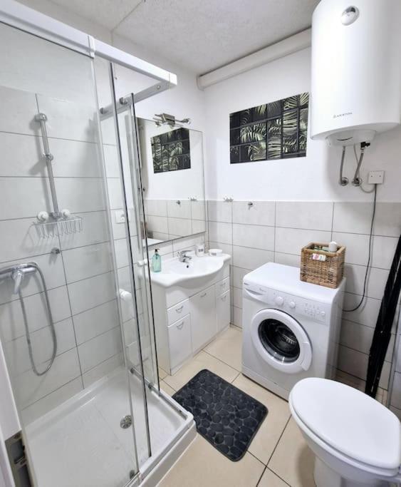 Apartment Ognissanti 2 - Free Parking コペル エクステリア 写真